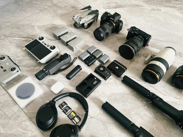The Ultimate Guide to Packing Smart with Travel Tools