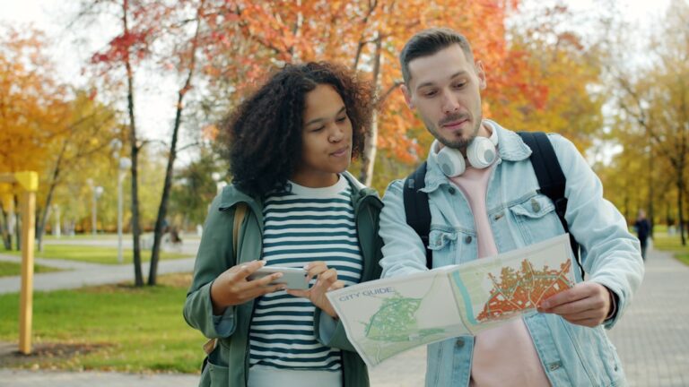 Navigating Airports: Best Tools for Stress-Free Travel Experiences